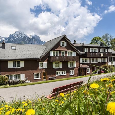 Schwendi Lodge Unterwasser Eksteriør bilde
